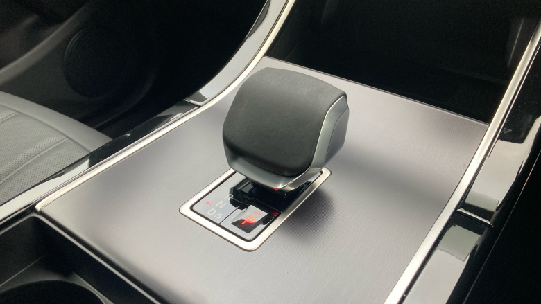 Land Rover Range Rover Evoque 1.5 P270e Dynamic SE 5dr Auto Hatchback